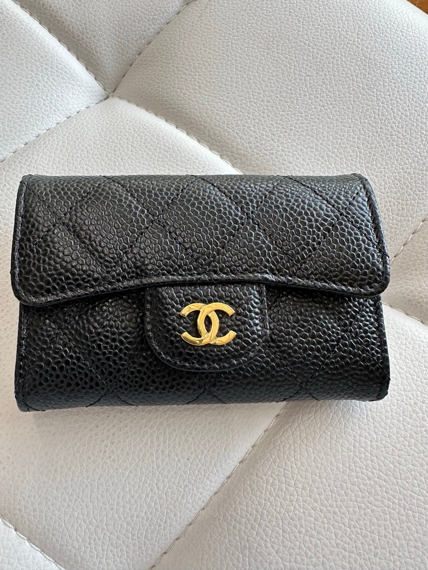 Chanel o card case holder black caviar gold cc full set
