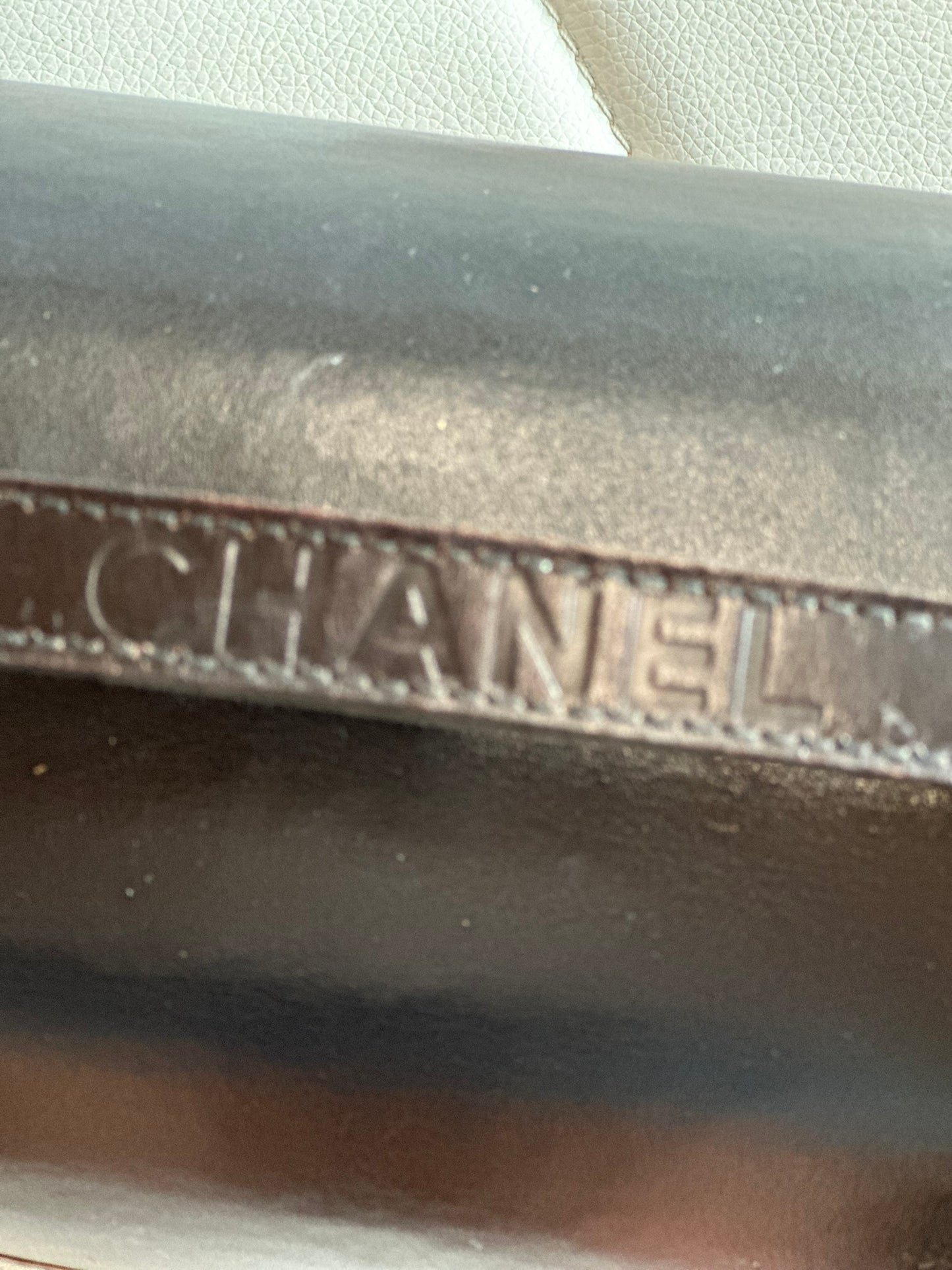 Chanel vintage barrel bag doctors purse excellent