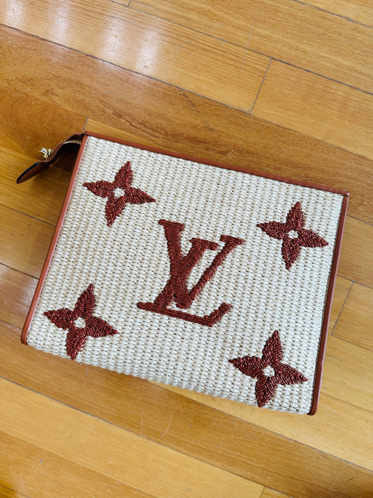 Louis Vuitton tan raffia giant monogram toiletry clutch bag new 26
