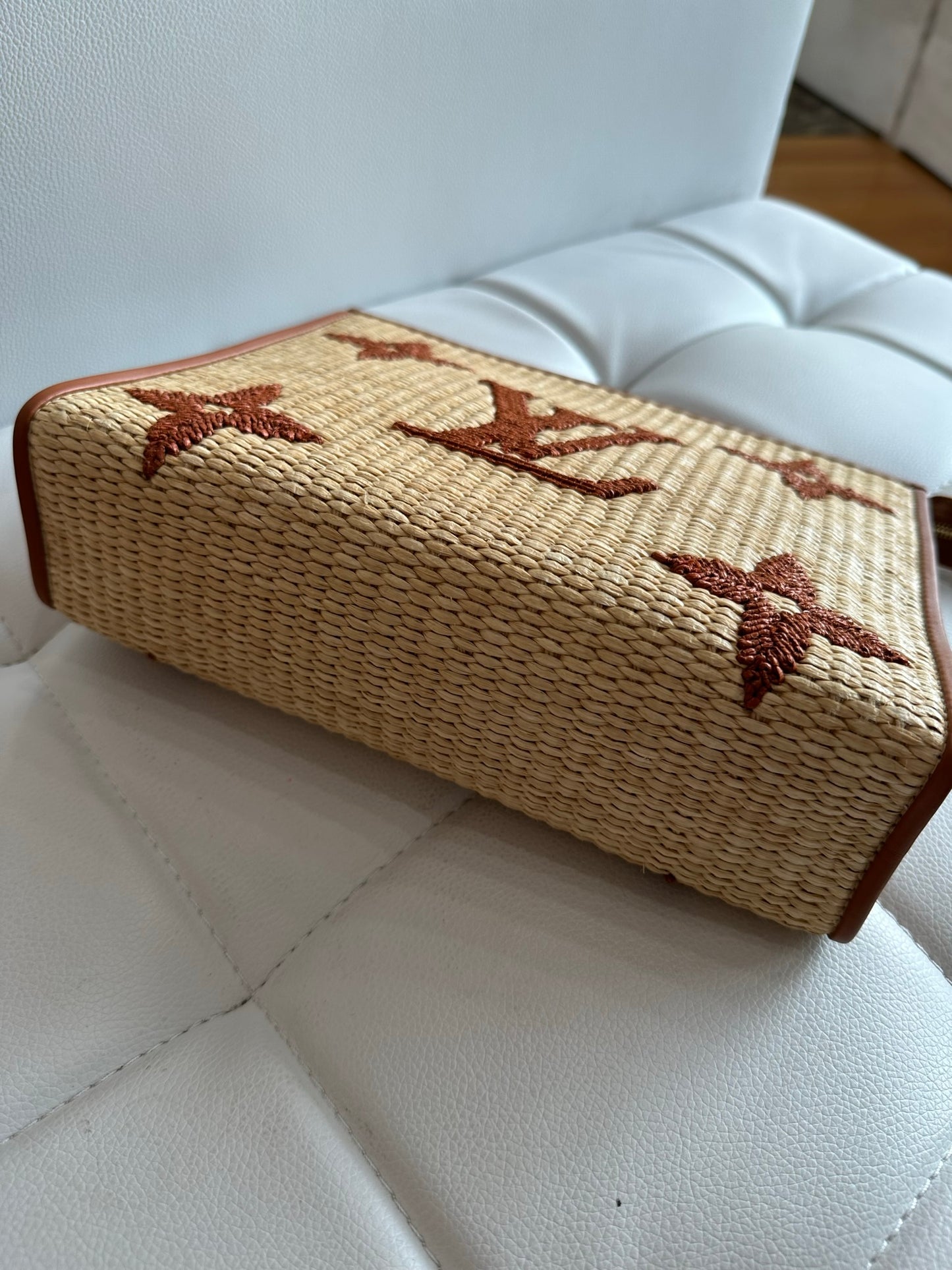 Louis Vuitton tan raffia giant monogram toiletry clutch bag new 26