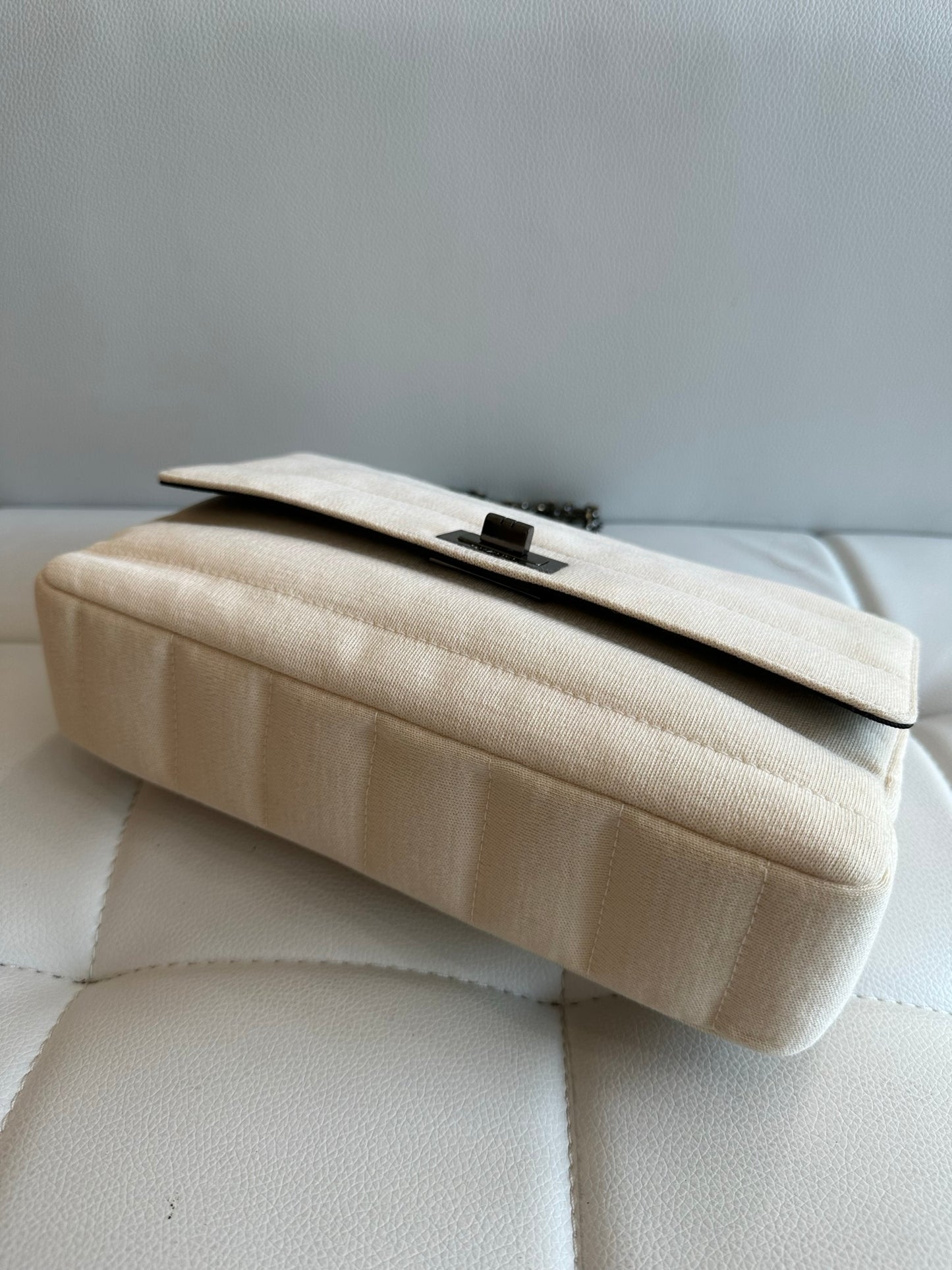 Chanel 1997-1999 ivory fabric flap bag excellent condiiton entrupy