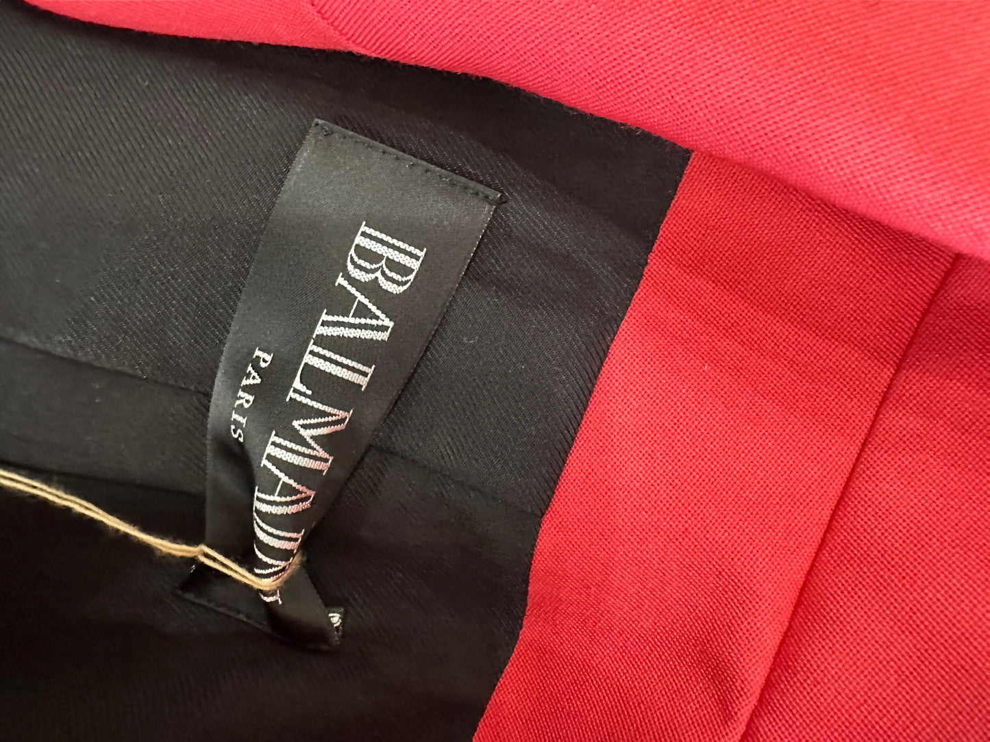 Balmain gold button watermelon wool blazer F 40
