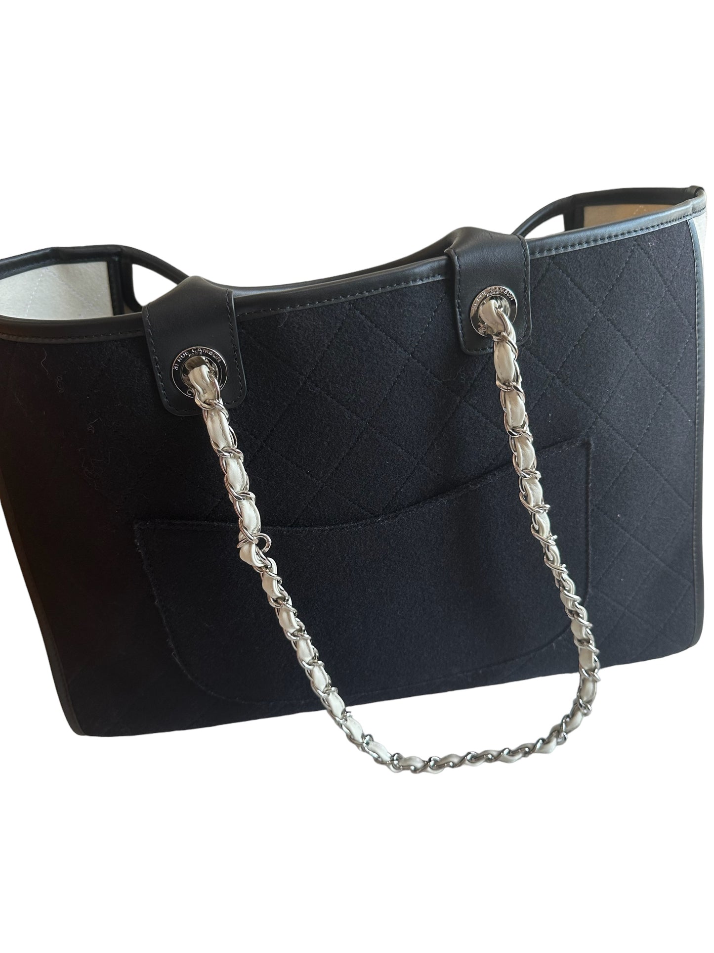 Chanel black and white felt/wool Deauville large