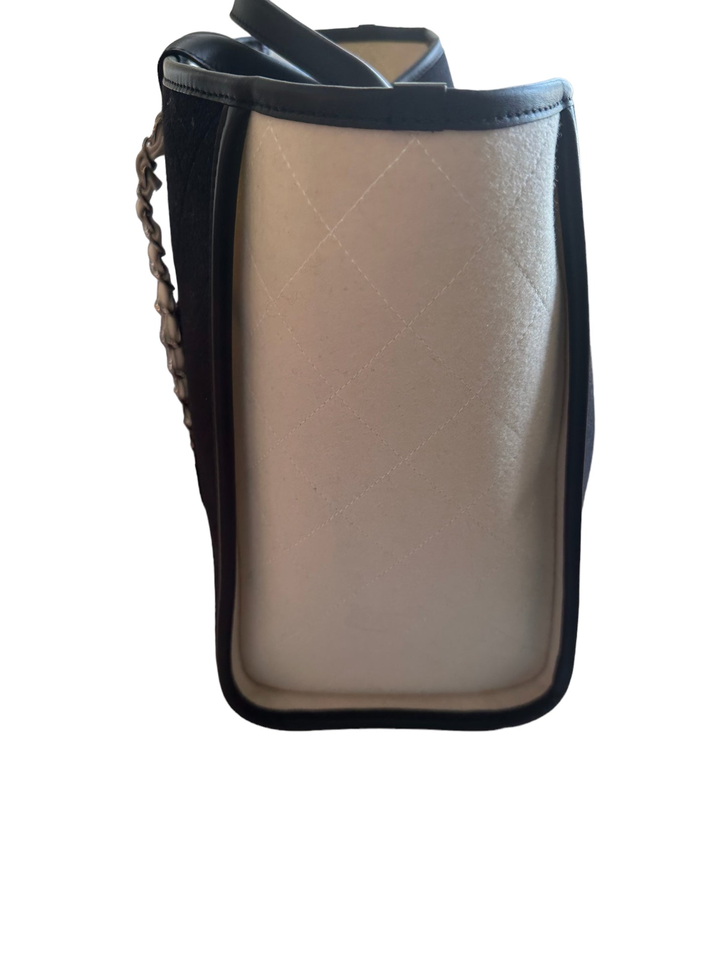 Chanel black and white felt/wool Deauville large