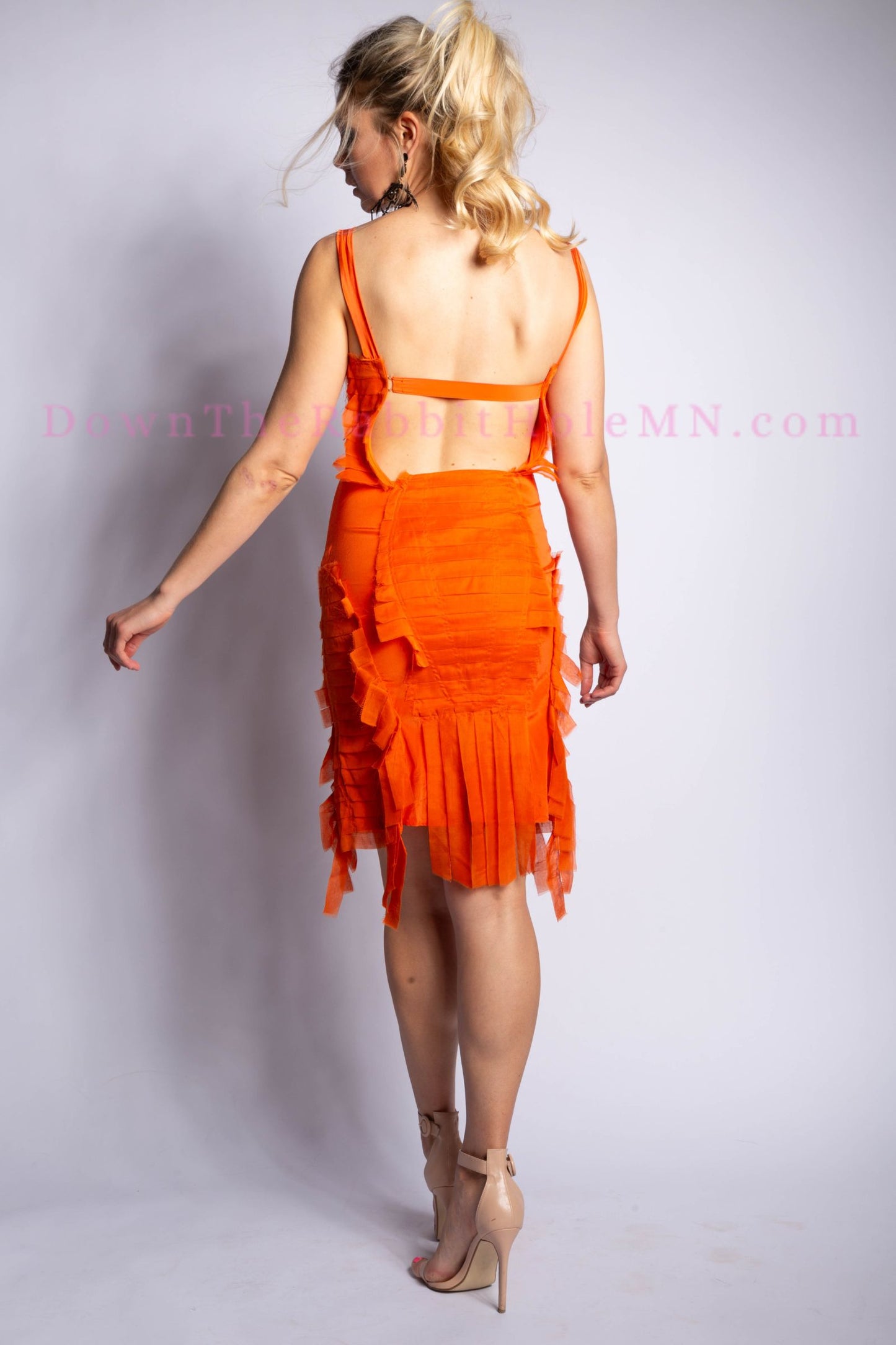 Gucci by Tom Ford S/S 2004 Runway Bright Orange Raw Silk Ribbon Midi Dress Size IT42