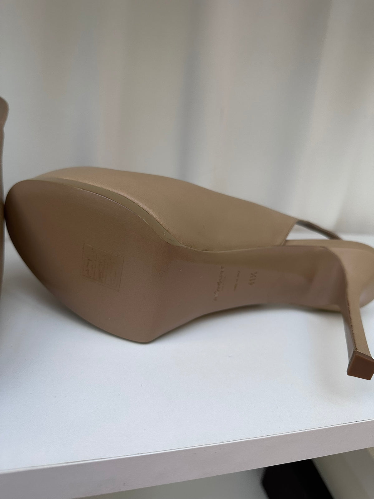 Yves Saint Laurent Tribtoo slingback lower heel 41.5 NIB