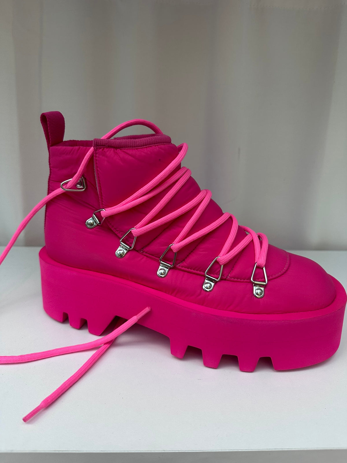 J W Anderson hot pink padded boots lug sole 37 nib