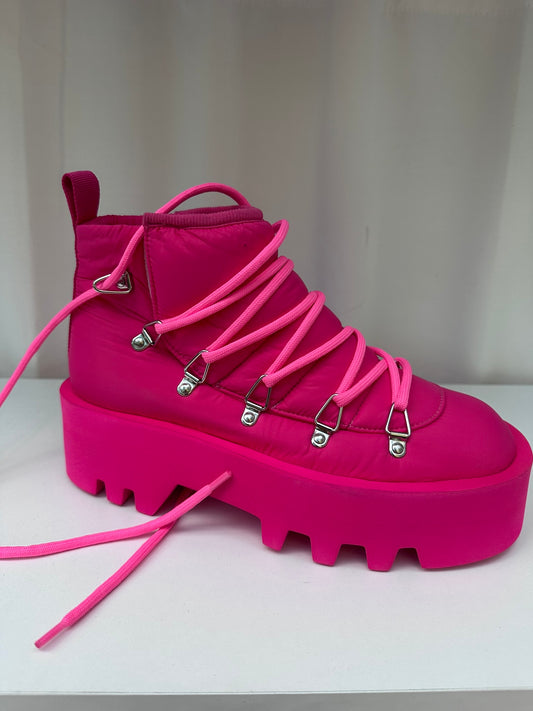 J W Anderson hot pink padded boots lug sole 37 nib