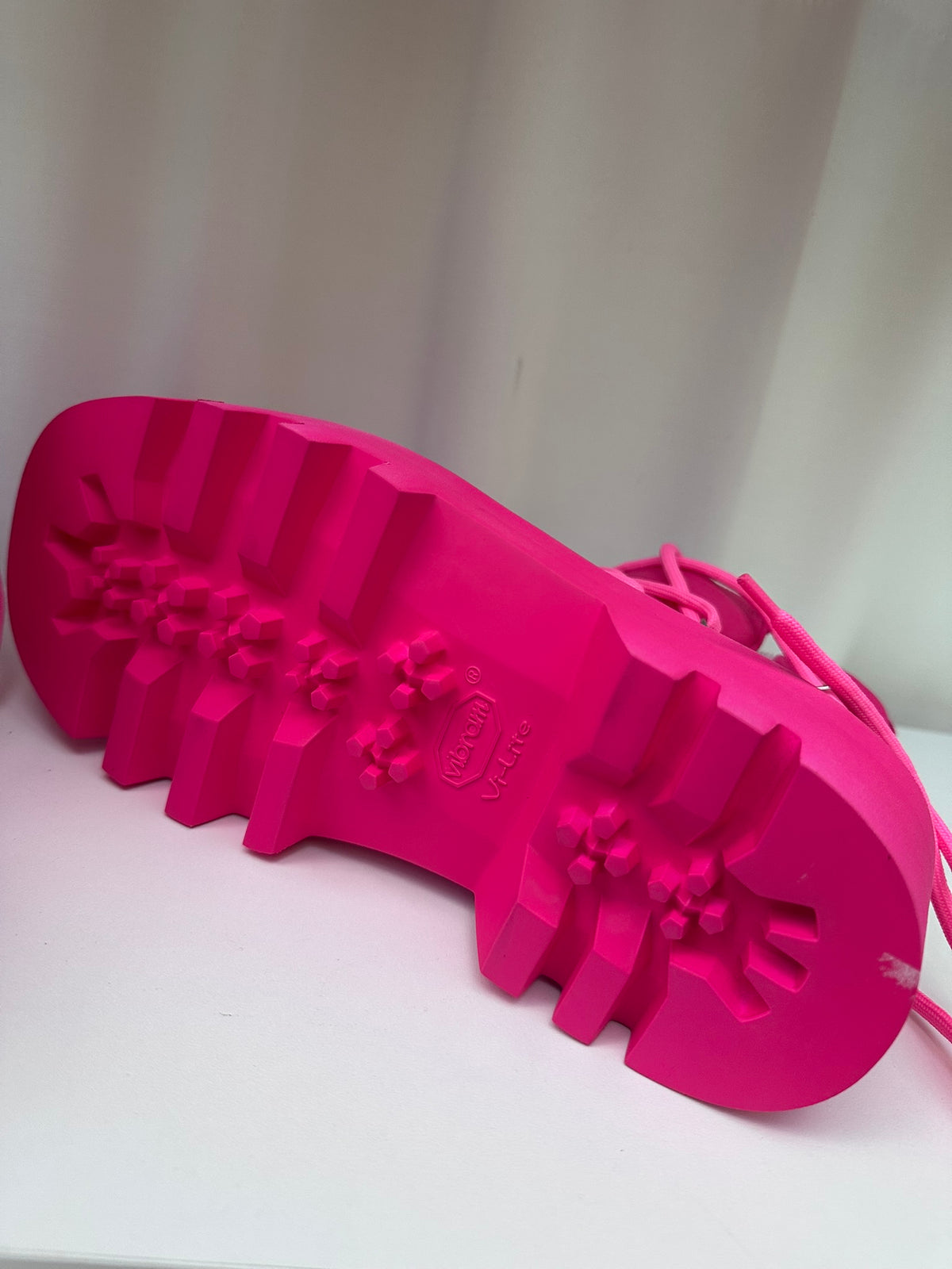 J W Anderson hot pink padded boots lug sole 37 nib
