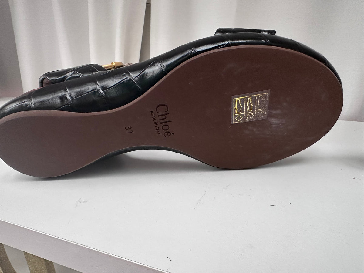 chloe flat sandals with metal accents wave 37 NIB