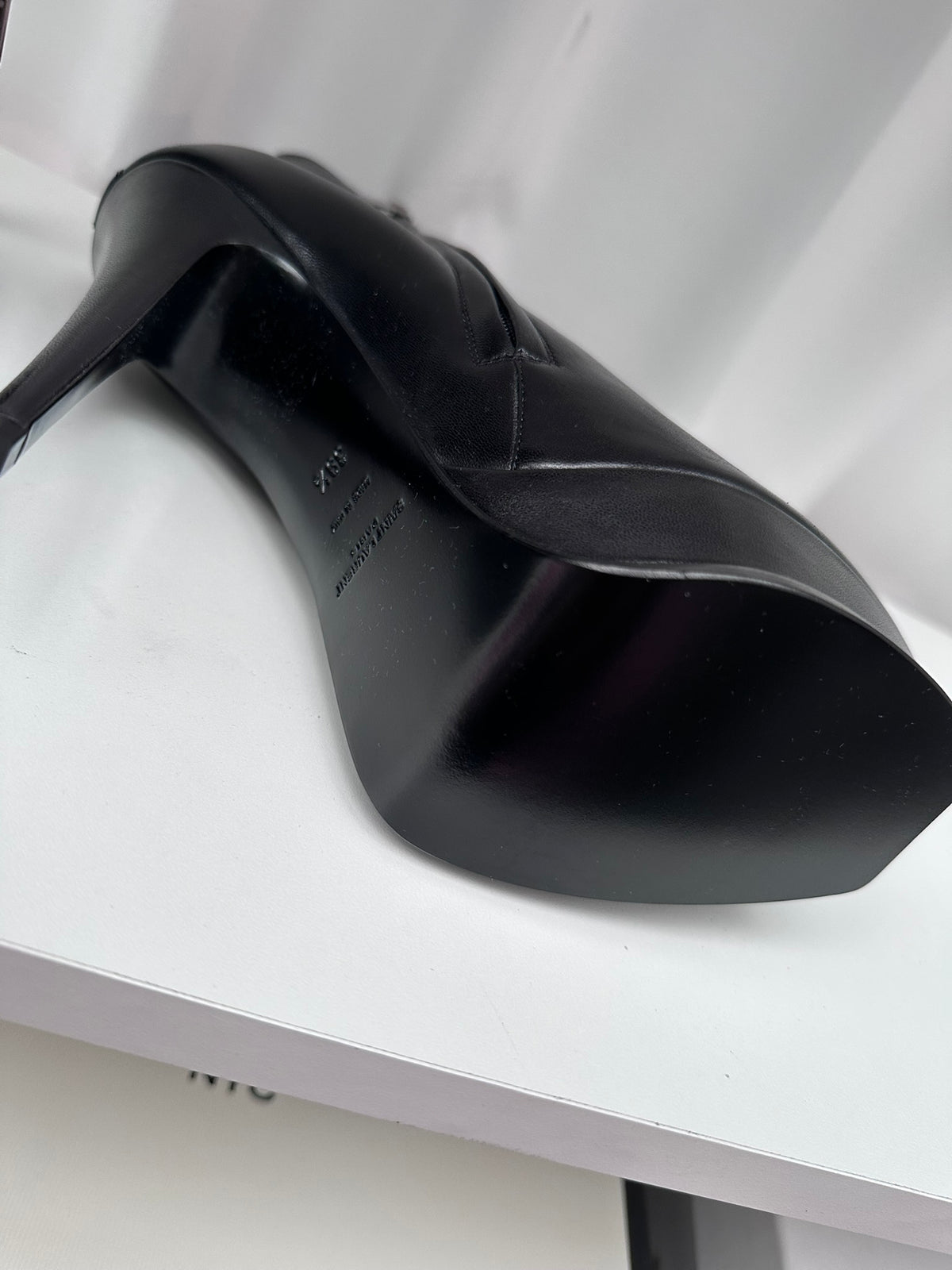Saint Laurent Tribute tripon black booties boots 39 1/2 NIB