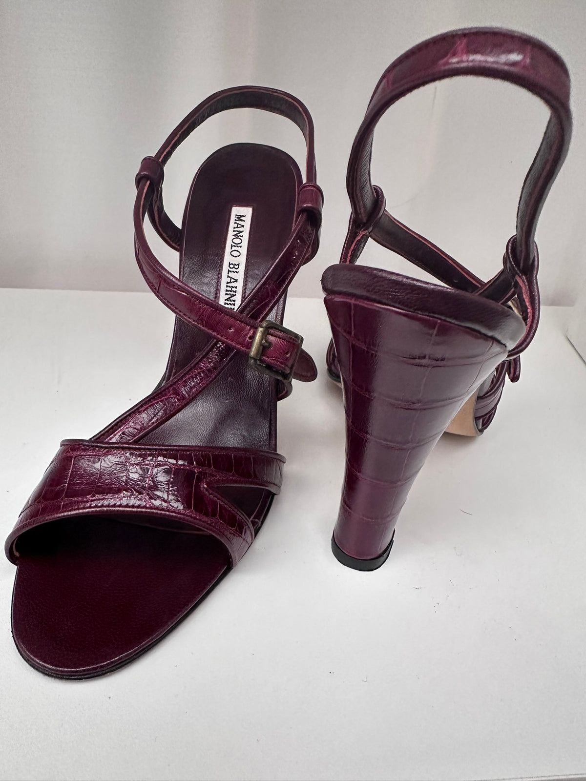 Manolo Blahnik vintage burgundy real crocodile sandals 37 1/2