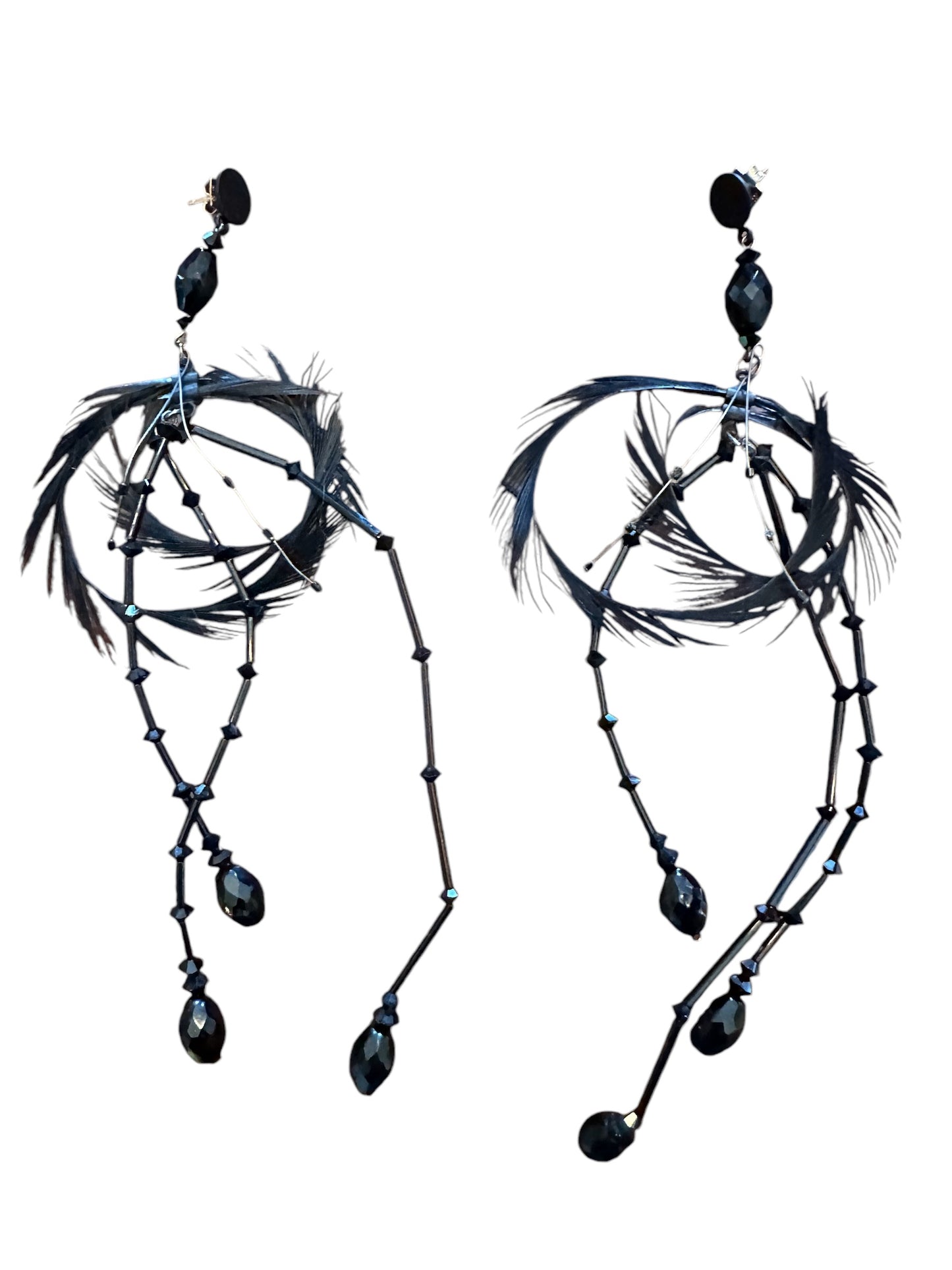 GUCCI TOM FORD 2001 FEATHER BEAD EARRINGS IN BOX