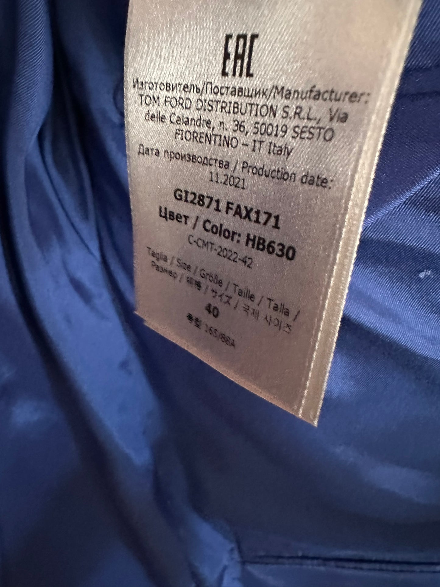 Tom Ford Velvet tuxedo blazer I 40 like new reatil $5190