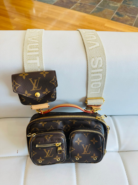 Louis Vuitton momogram utility crossbody entrupy verified