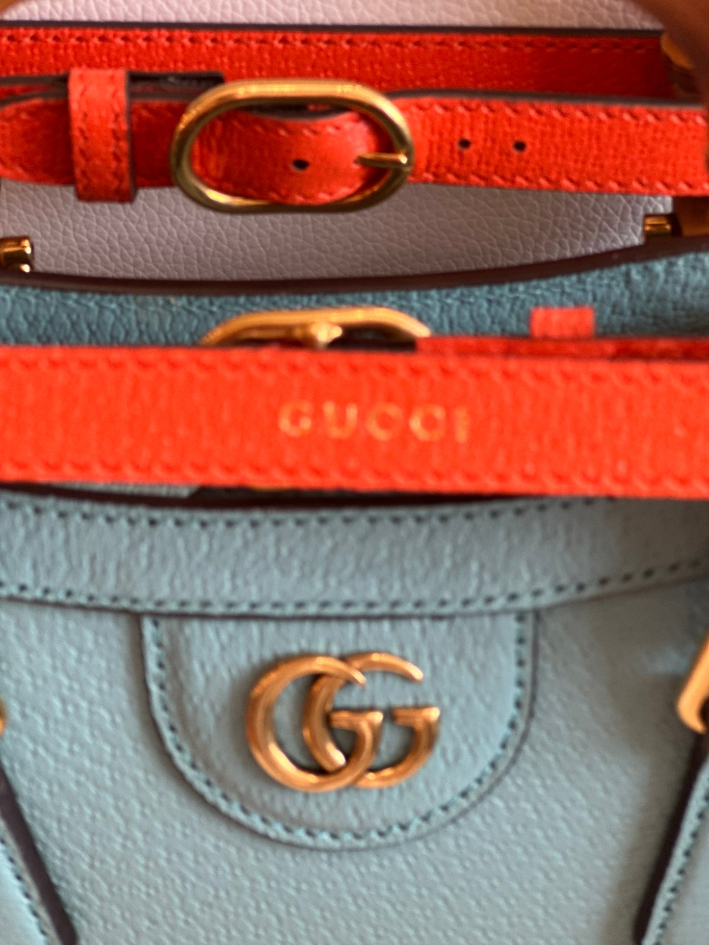 Gucci Diana full set pristine 2 straps crossbody shoulder
