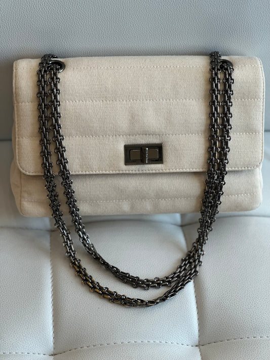 Chanel 1997-1999 ivory fabric flap bag excellent condiiton entrupy