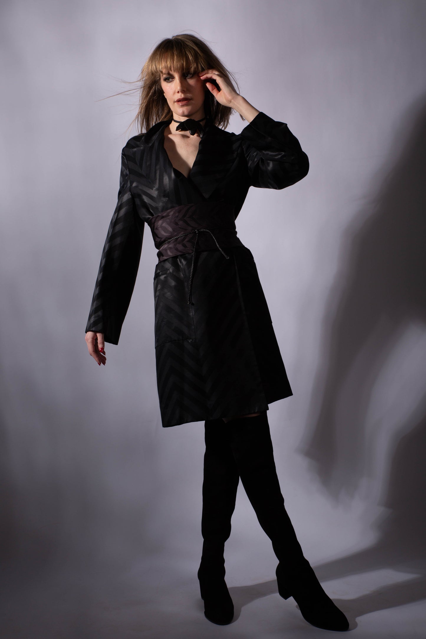 Gucci by Tom Ford F/W 2002 Black Silk Chevron Kimono Coat with Obi Belt IT38