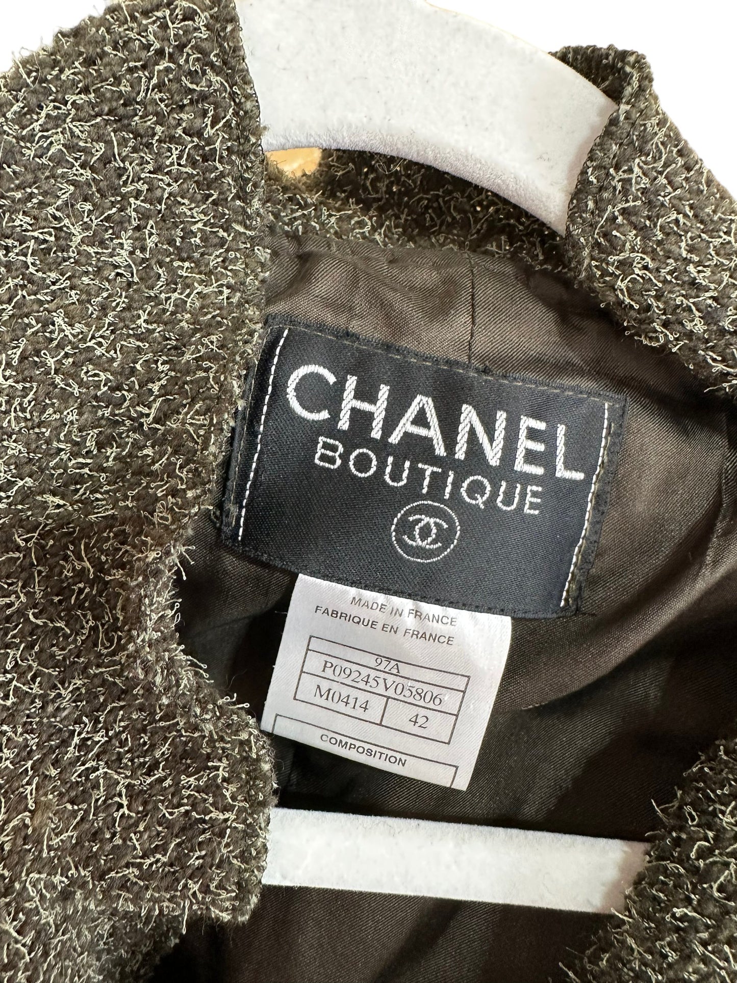 Chanel 1997 green tweed jacket ruffle collar F42