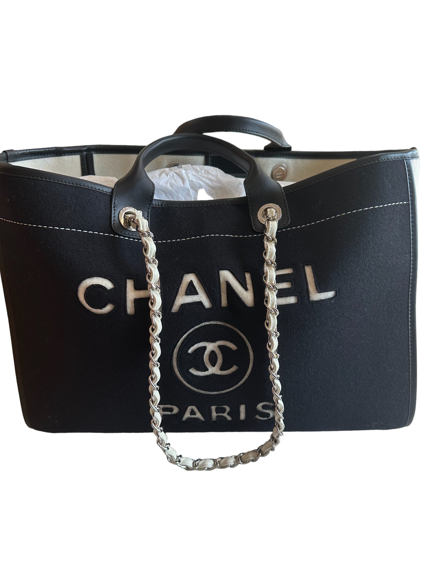 Chanel black and white felt/wool Deauville large